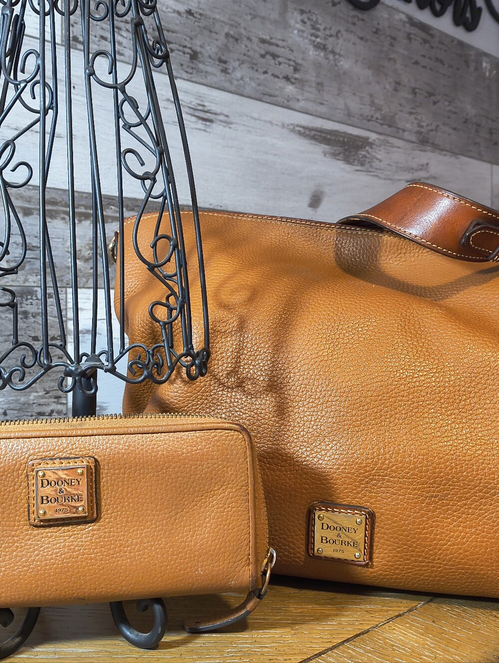 Dooney & Bourke Pebble Grain Hobo Leather Shoulder Bag @ Matching Wallet /Camel